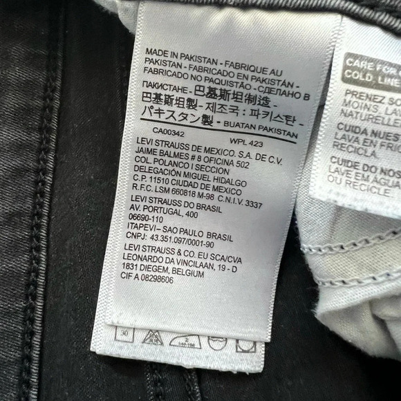 Levi's Faded Black Curvy Skinny Jeans Size 29 W29L30 - Picture 2 of 6
